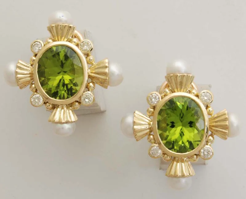 Black Earrings for Evening Wear-Repair - Earrings - Peridot, Pearl & Diamond in 18K Gold (1658K)