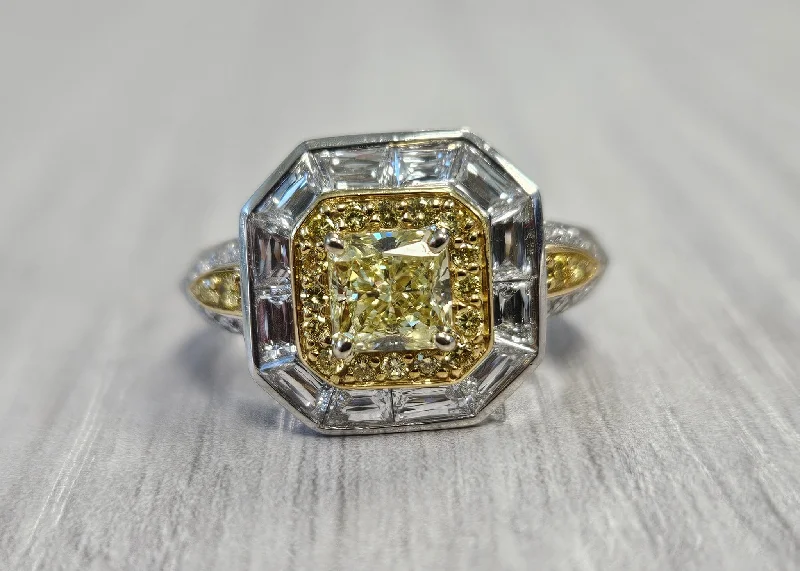 Antique Style Diamond Ring for Women-Exquisite $12,000 Platinum & 18k Yellow Gold Natural Fancy Diamond Ring