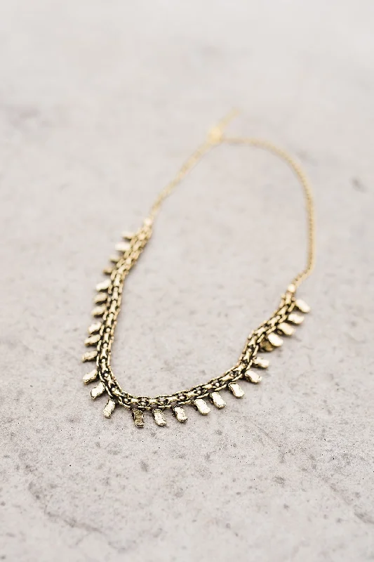 Chunky Gold Necklace for Bold Look-Rani Necklace