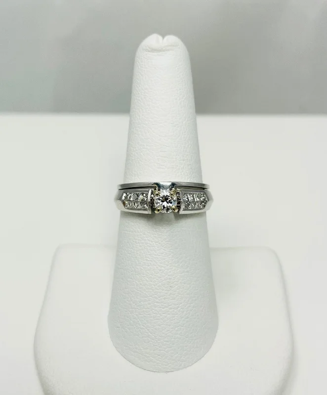 Elegant Silver Engagement Ring-.70ctw Natural Diamond 18k White Gold Engagement Ring Set