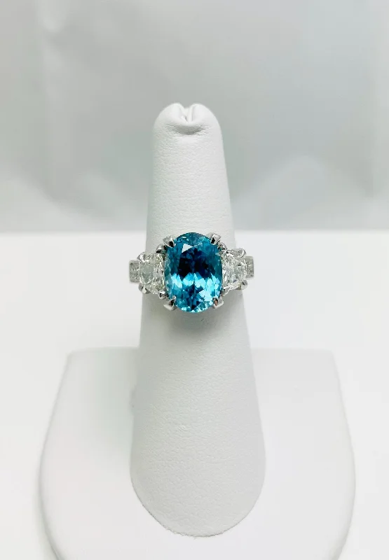 Fashionable Stackable Rings for Women-New! 7.50ctw Blue Zircon Diamond 18k White Gold Ring