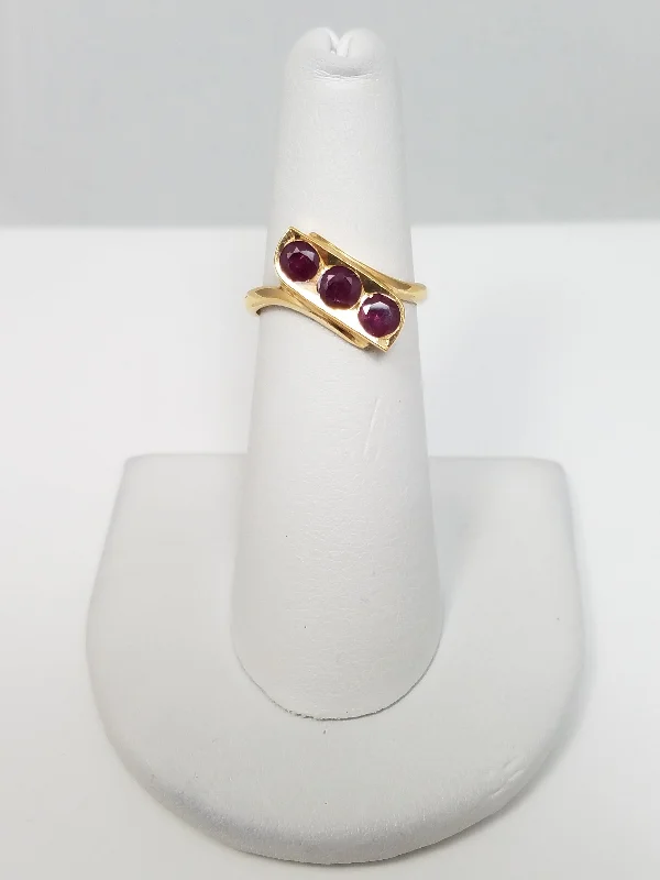 Luxury Diamond Ring for Engagement-Elegant 21k Yellow Gold Natural Ruby Custom Ring