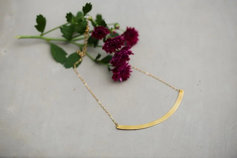 Unique Pendant Necklace for Casual Wear-Mia Brass Necklace