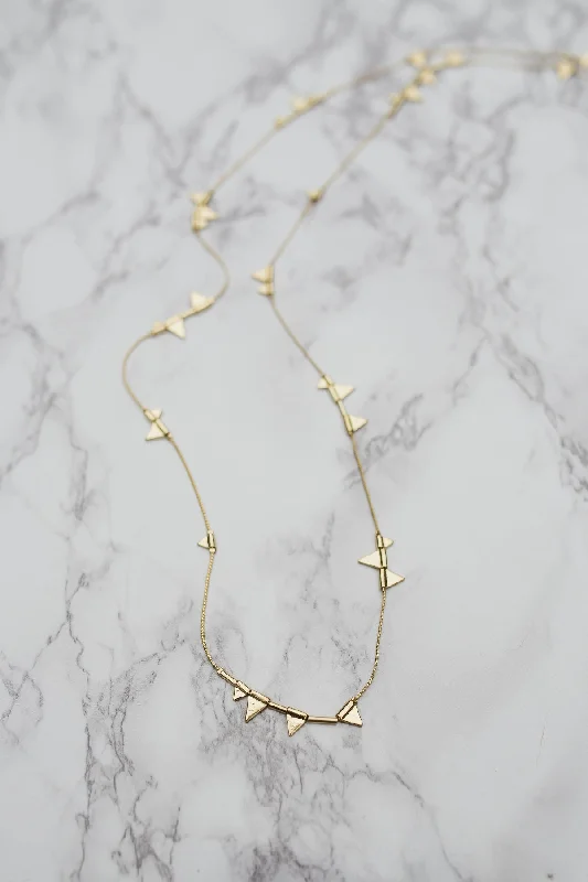 Classic Gold Necklace for Weddings-Zander Necklace