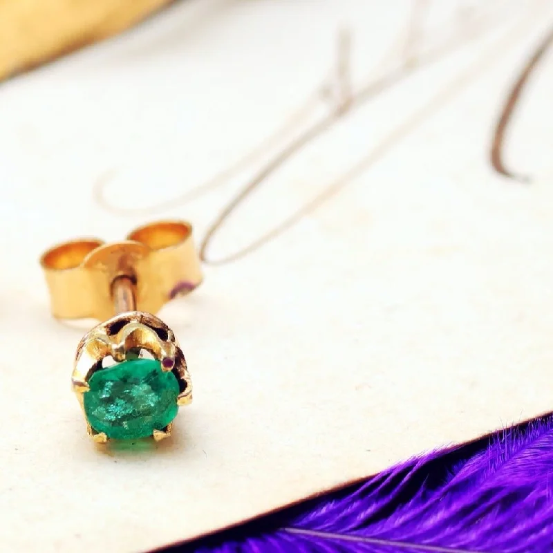 Sparkling Earrings for Evening Parties-Single Vintage Emerald Stud Earring