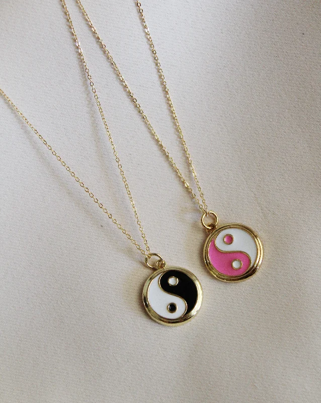 Simple Pearl Necklace for Casual Looks-Yin Yang Necklace