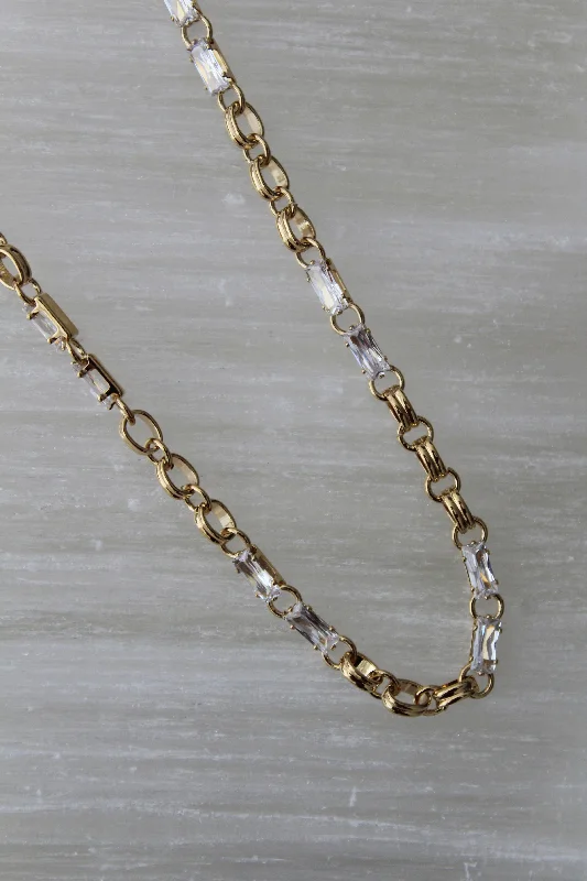 Fine Gold Necklace for Luxury Look-Jane Crystal Necklace