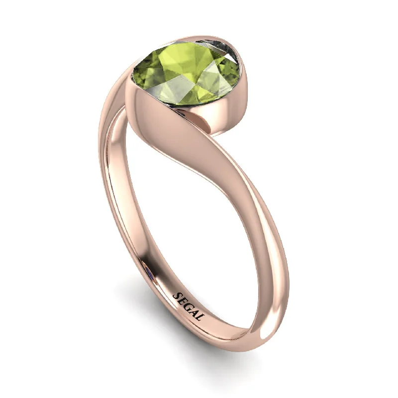 Personalized Name Ring-Vintage Bezel Twist Peridot Ring - Everly No. 702